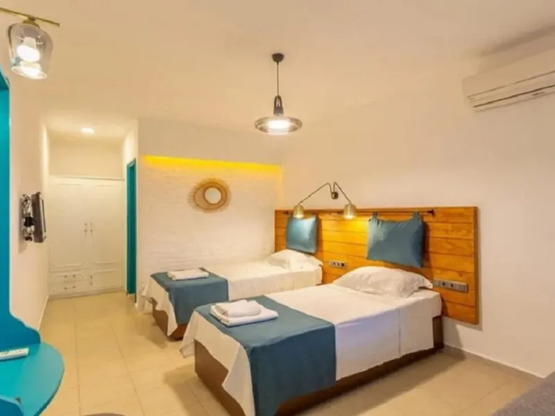 Avlu Butik Otel Palamutbükü 14