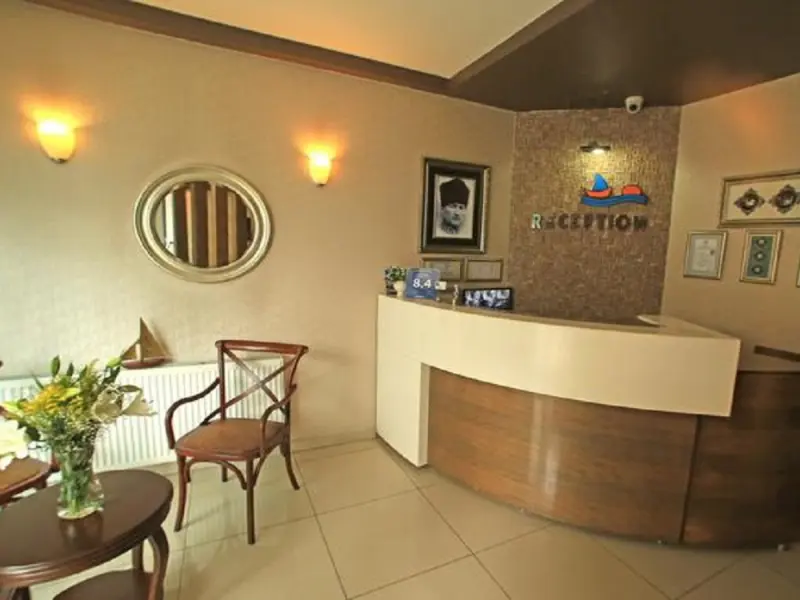 Lonca Butik Otel 13