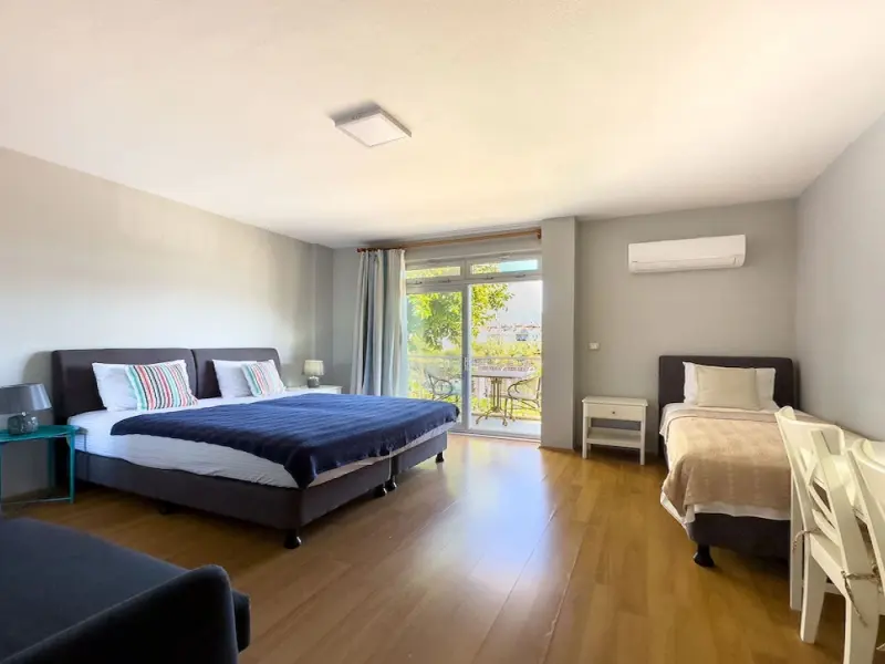 Cloud9 rooms 12