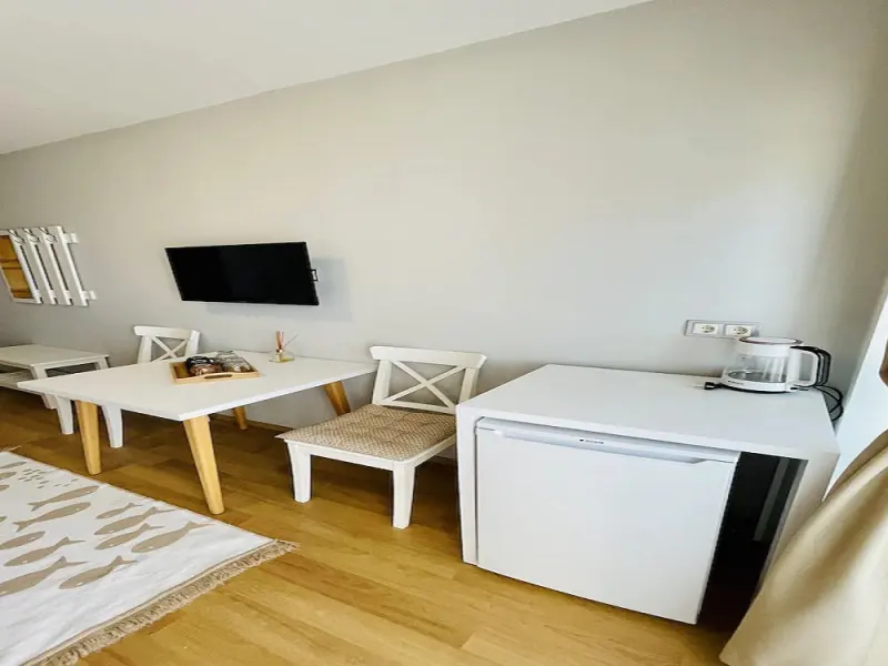 Cloud9 rooms 6