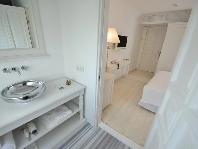 Vintage Boutique Hotel 11