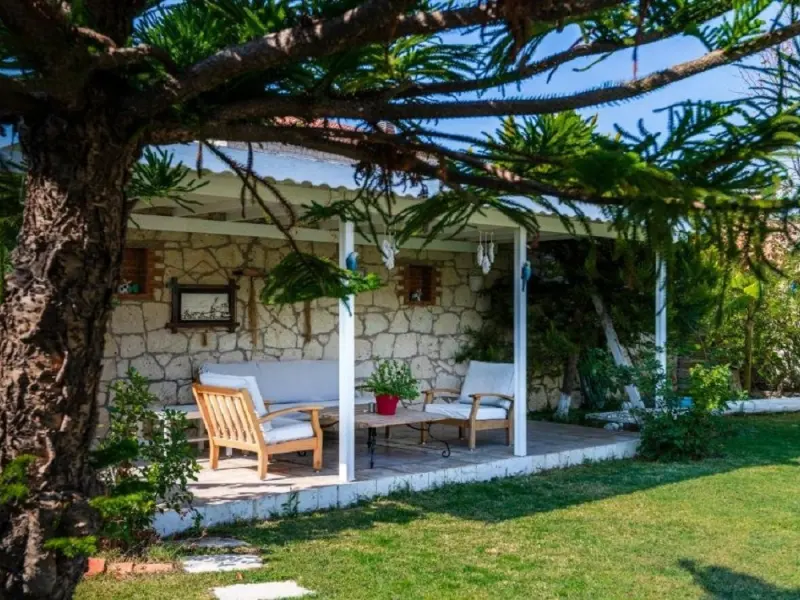 Alaçatı Koçlu Konağı 1