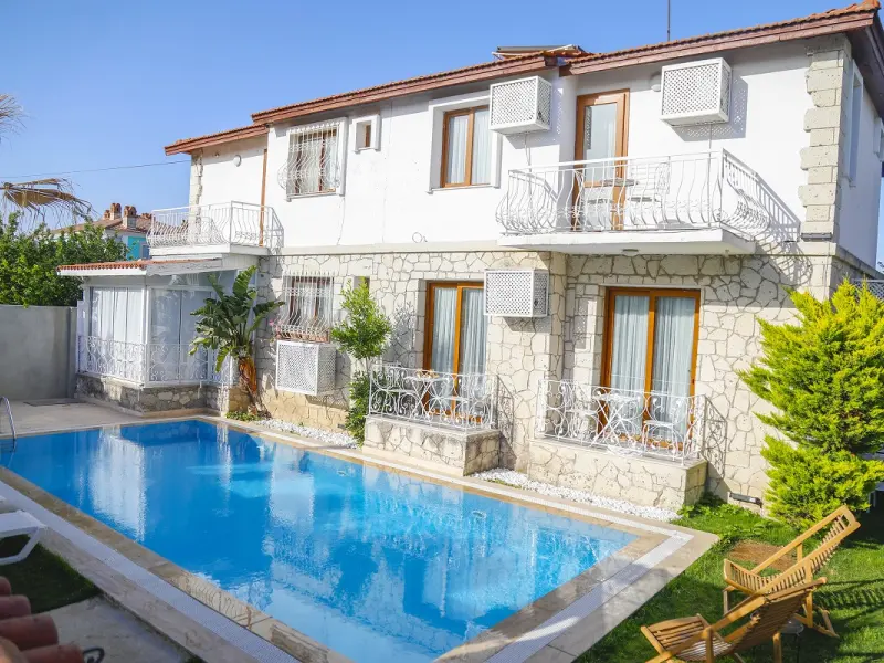 Alaçatı Limoni Otel 1