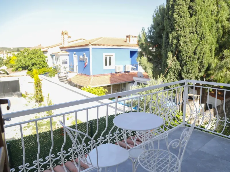 Alaçatı Limoni Otel 8