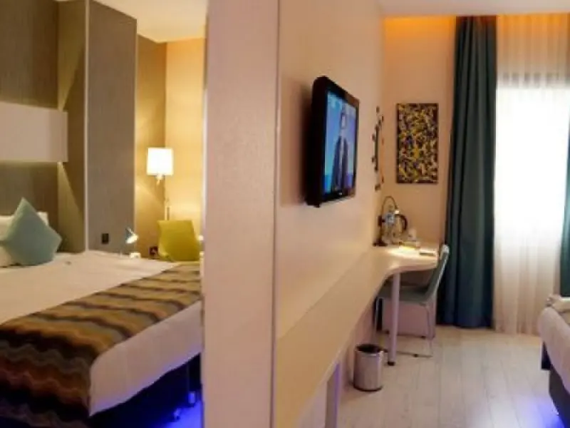 Tempo Hotel 4 Levent 14