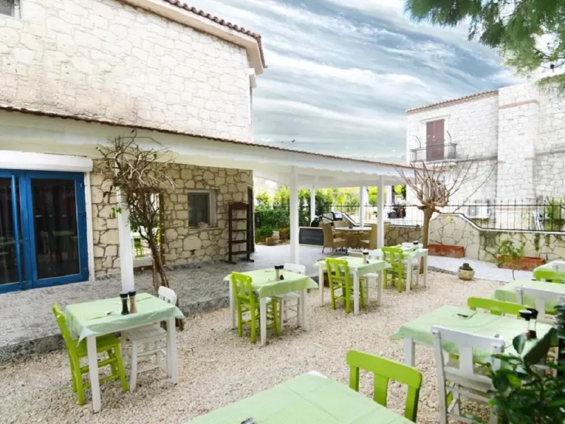 Kekik Alaçatı Otel Mayko 13