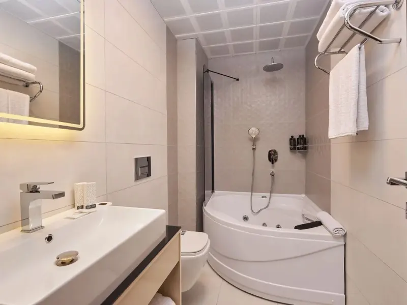Trademark By Wyndham Operla Airport Hotels Arnavutköy 7