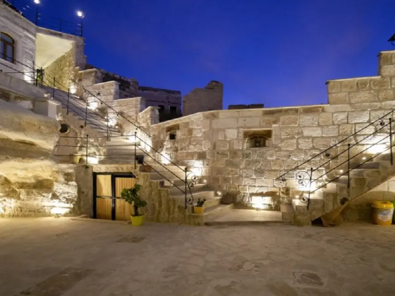 My Cave Suites 8