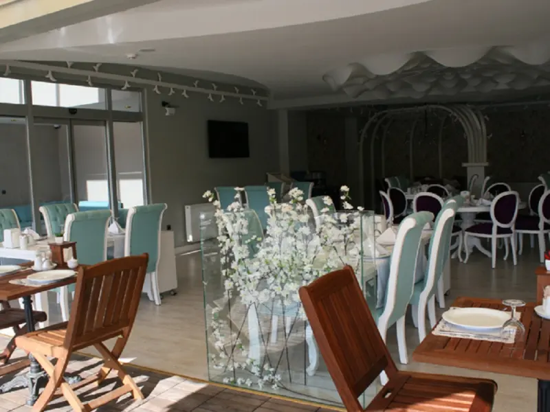 Kadhırga Hotel 9