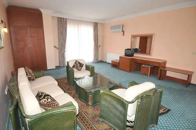 Villa Lycus Hotel 7