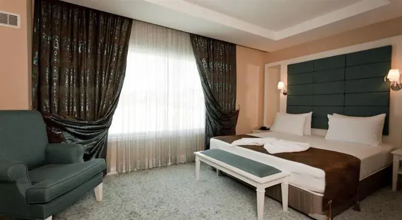 Mercia Hotel Resorts 19