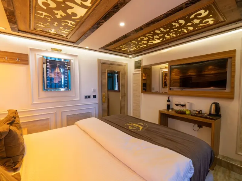Holiday Business Suit Otel 25