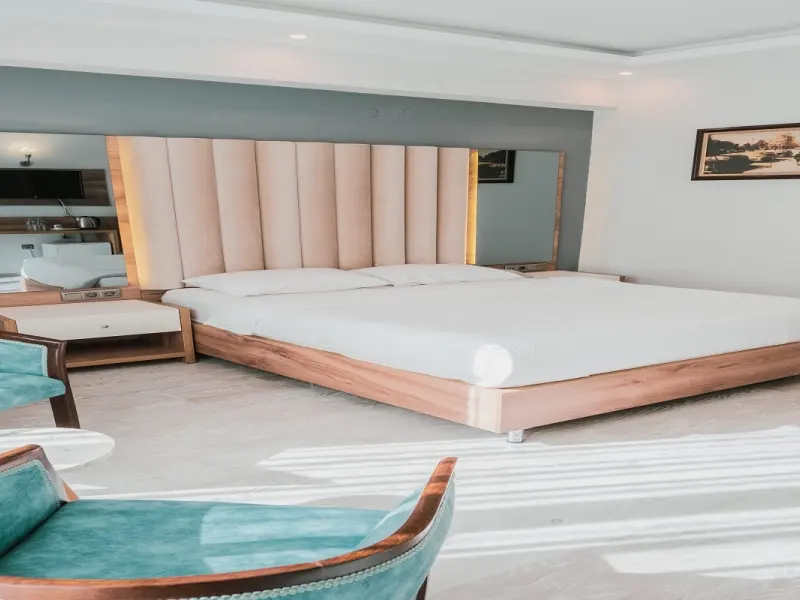 Inn Town Hotel 12