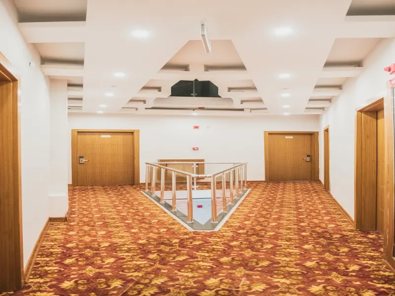 Inn Town Hotel 4