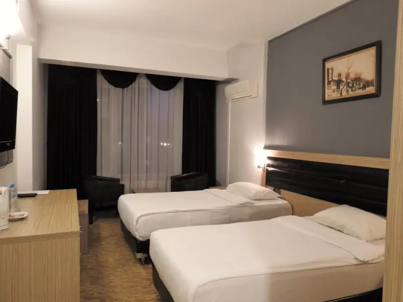 Inn Town Hotel 9