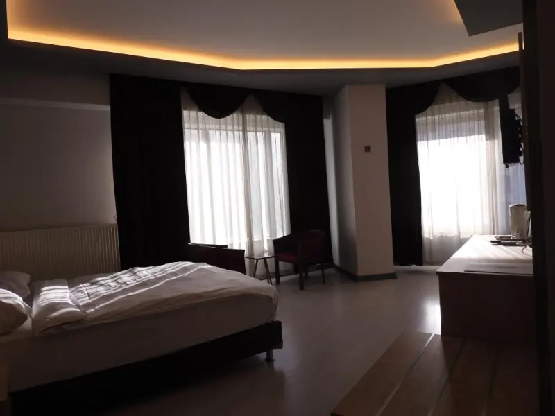 Inn Town Hotel 10