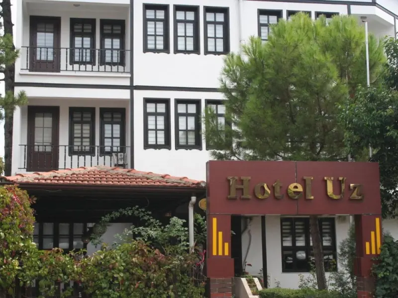 Hotel Uz 11