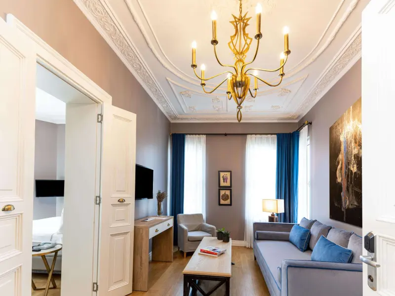Petros Hotel 10