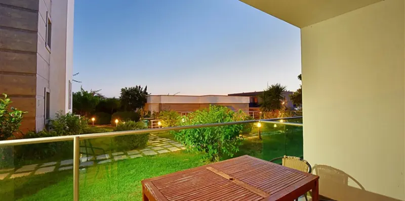 Royal Palm Residences 13
