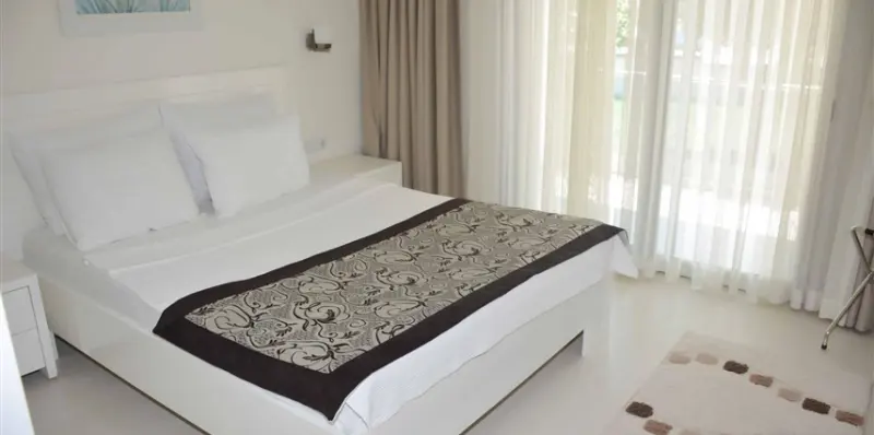Royal Palm Residences 7