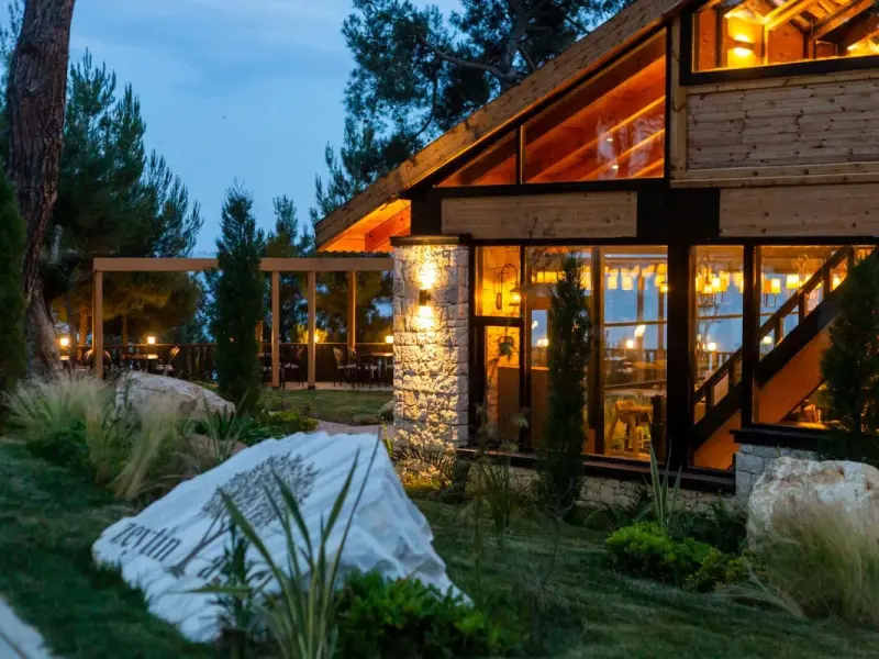 Maristone Hotels 3