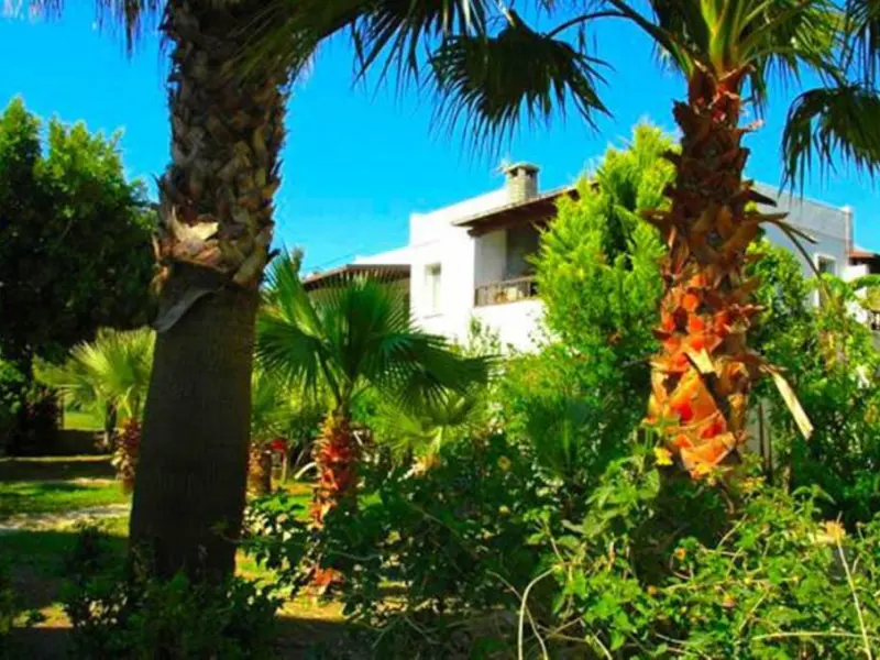 Alfa Apart Hotel 4