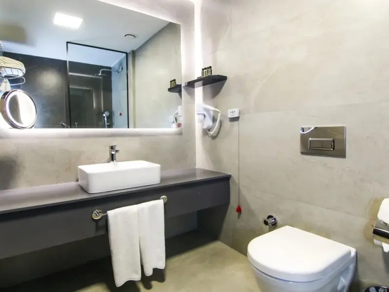 S Class Hotel & Convetion Center 24