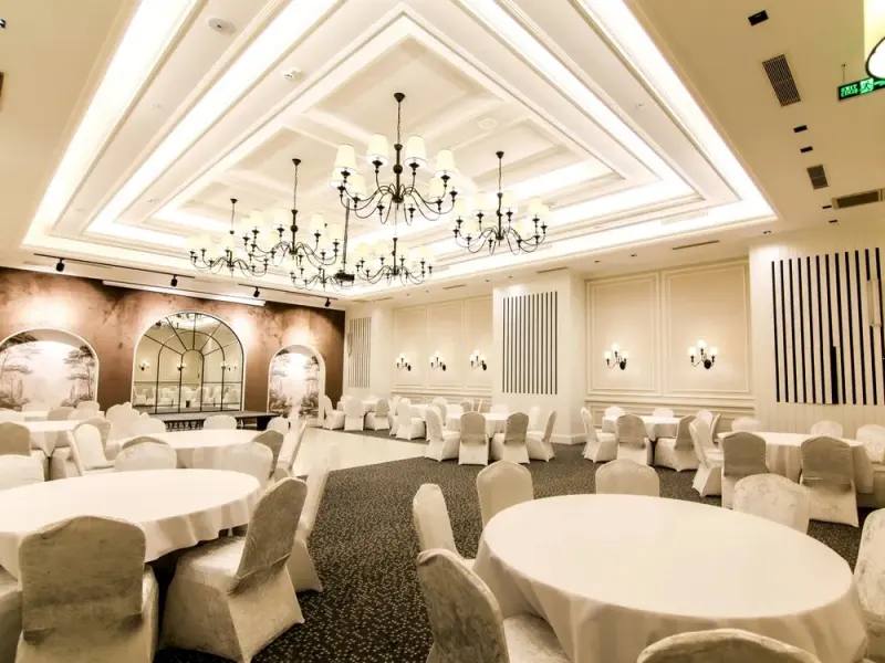 S Class Hotel & Convetion Center 7