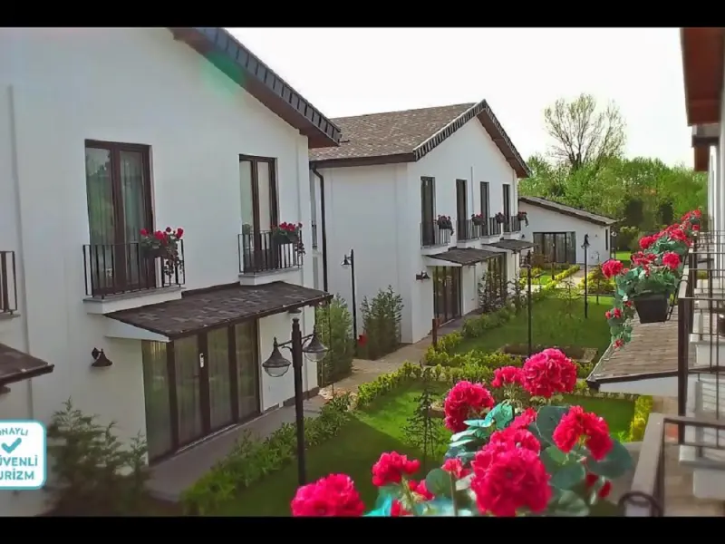 Sapanca Çayır Çimen Otel 12