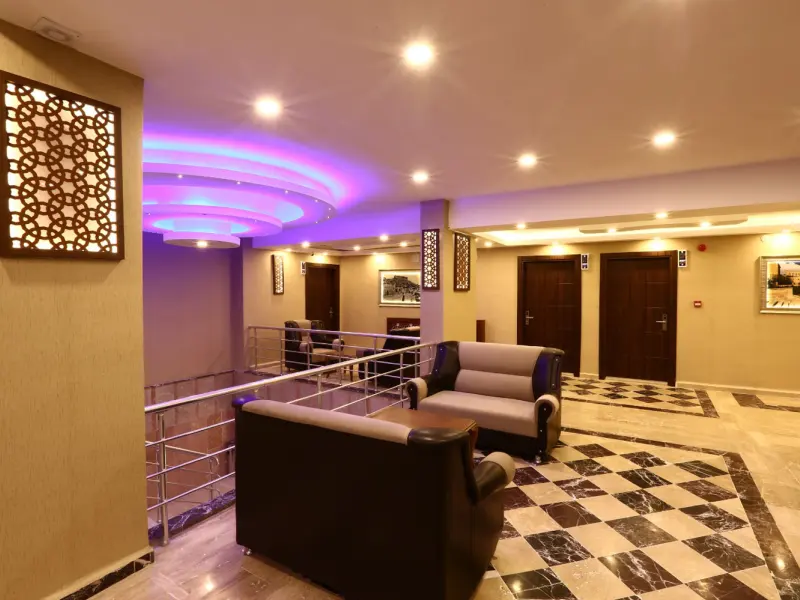 Azd House Hotel 8