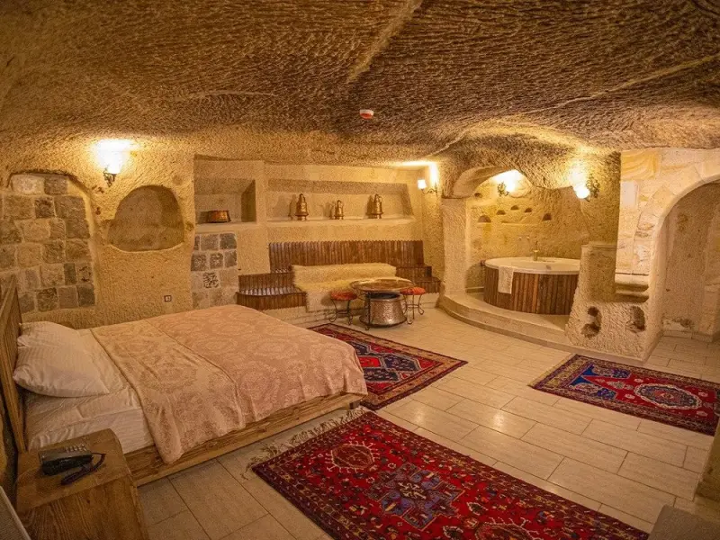 Pietra Cave Suites 3