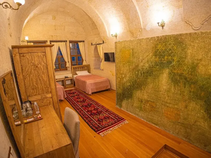 Pietra Cave Suites 5