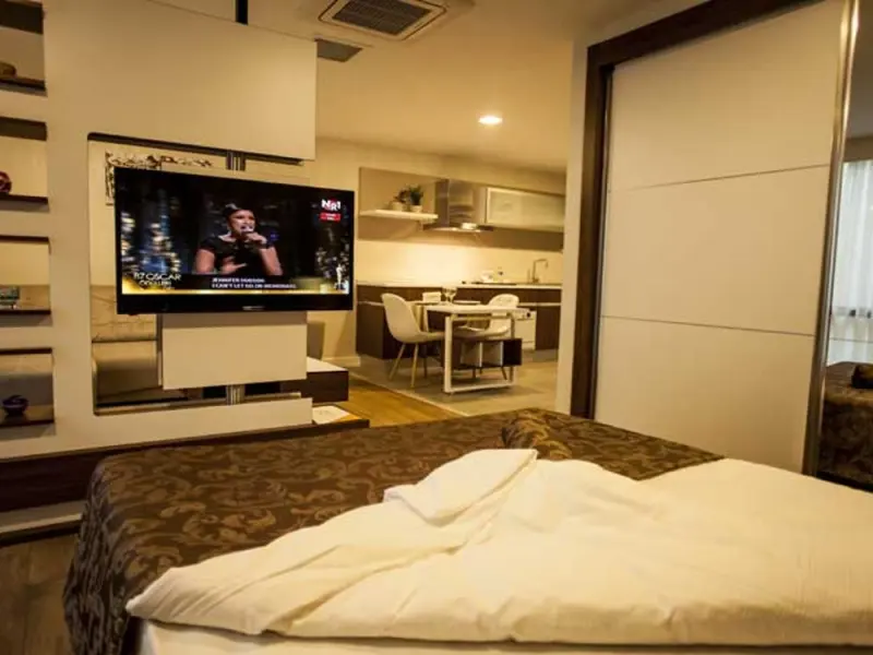 Liv Suit Hotel Spa 1