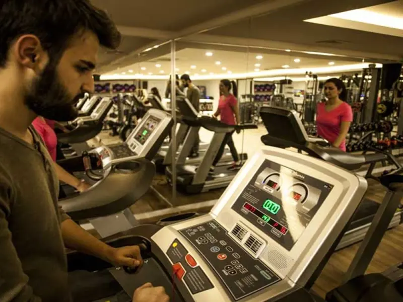 Liv Suit Hotel Spa 24