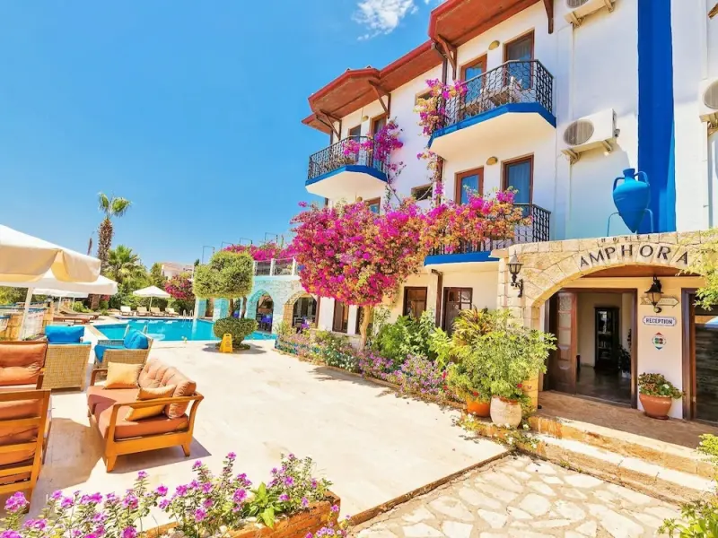 Amphora Hotel 8