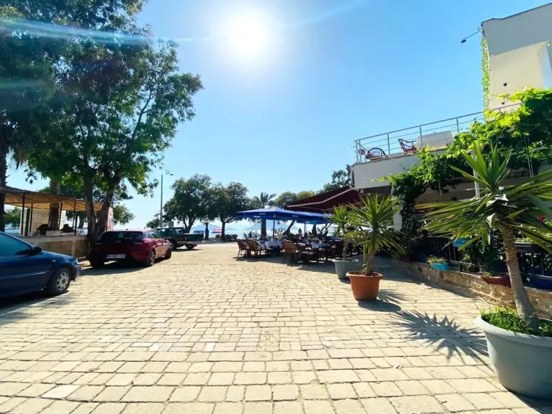 Asterina Hotel 6