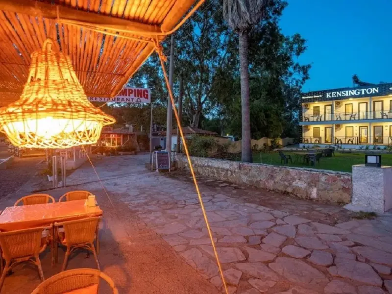 Kensington Kerdime Beach Hotel 11