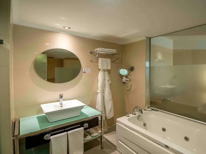 Jura Hotels Afyon Thermal Spa & Convention Center 7
