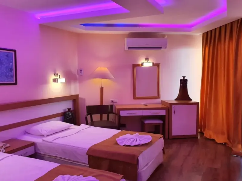 Kleopatra Ikiz Otel 1
