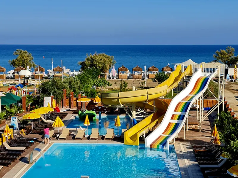 Ünlüselek Hotel 6