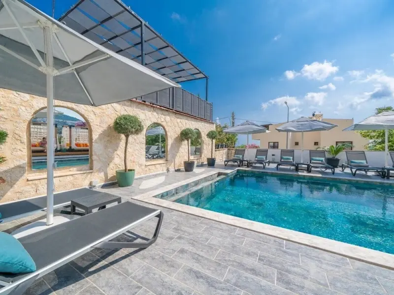 Lupia Suites 6