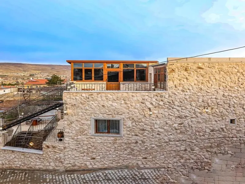 By Yüksel Cave House 15