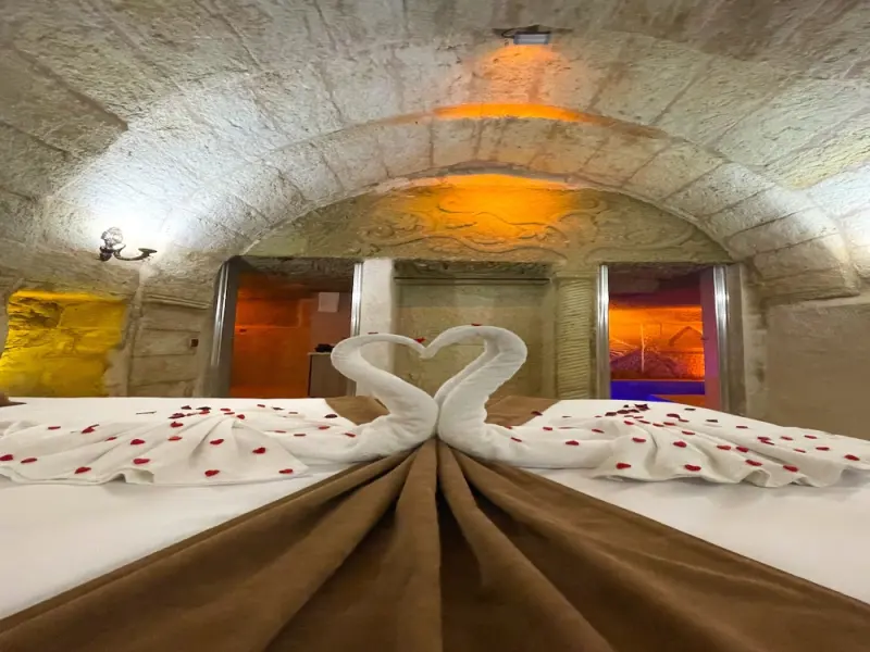 By Yüksel Cave House 2