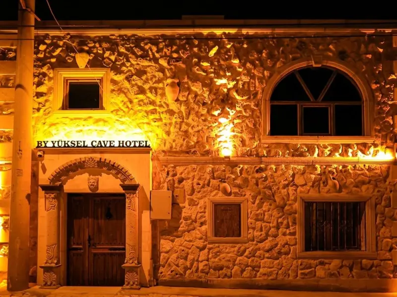By Yüksel Cave House 6
