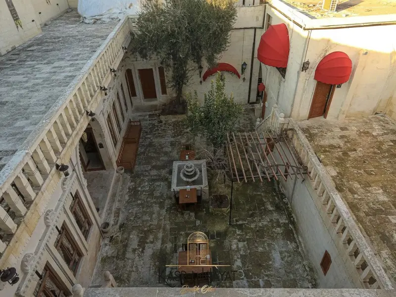 Kasr-ı Hayat Otel 26