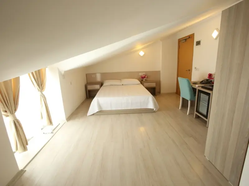 Aria Doria Hotel 42