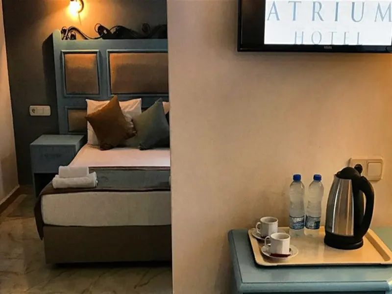 Atrium Hotel 13
