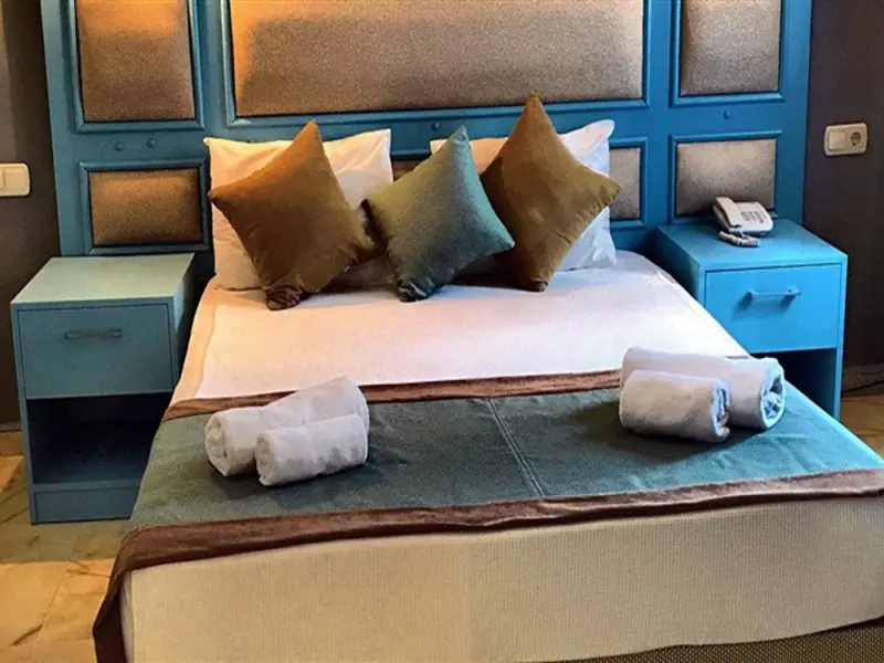 Atrium Hotel 35
