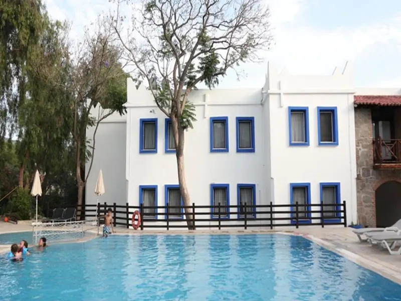 Atrium Hotel 37