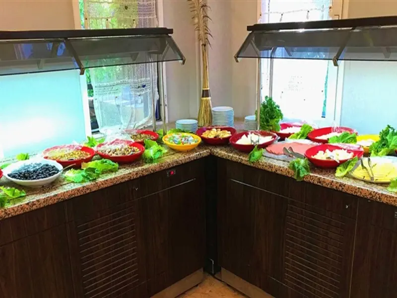 Atrium Hotel 40